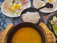 -桥香园过桥米线(国贸店)