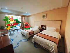 -兴芮温泉度假区