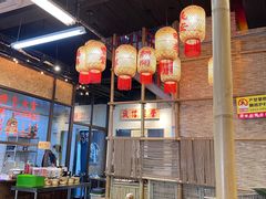 -丽丽三鲜螺蛳粉(田林路店)