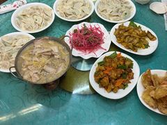 -东北四季饺子王(华山路店)