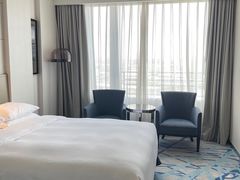 -上海漕河泾万丽酒店