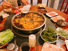 -邓莽子老火锅(中兴路总店)
