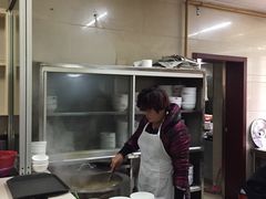 -周震馄饨