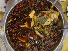 -乡土特色.冷锅鱼.牦牛肉汤锅