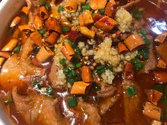 水煮牛肉-海妹子酸菜鱼(恒一店)