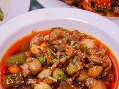 -捌贰虾蟹·江湖菜馆(江汉路店)