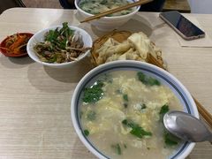 -老东门糁烫面角总店