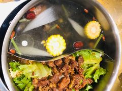 牛腩鸳鸯锅-手选潮汕鲜活牛肉火锅(二七广场店)