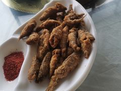 炸小鱼-稻香村鱼庄