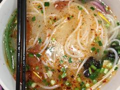 -桥香园正宗过桥米线(机场五店)