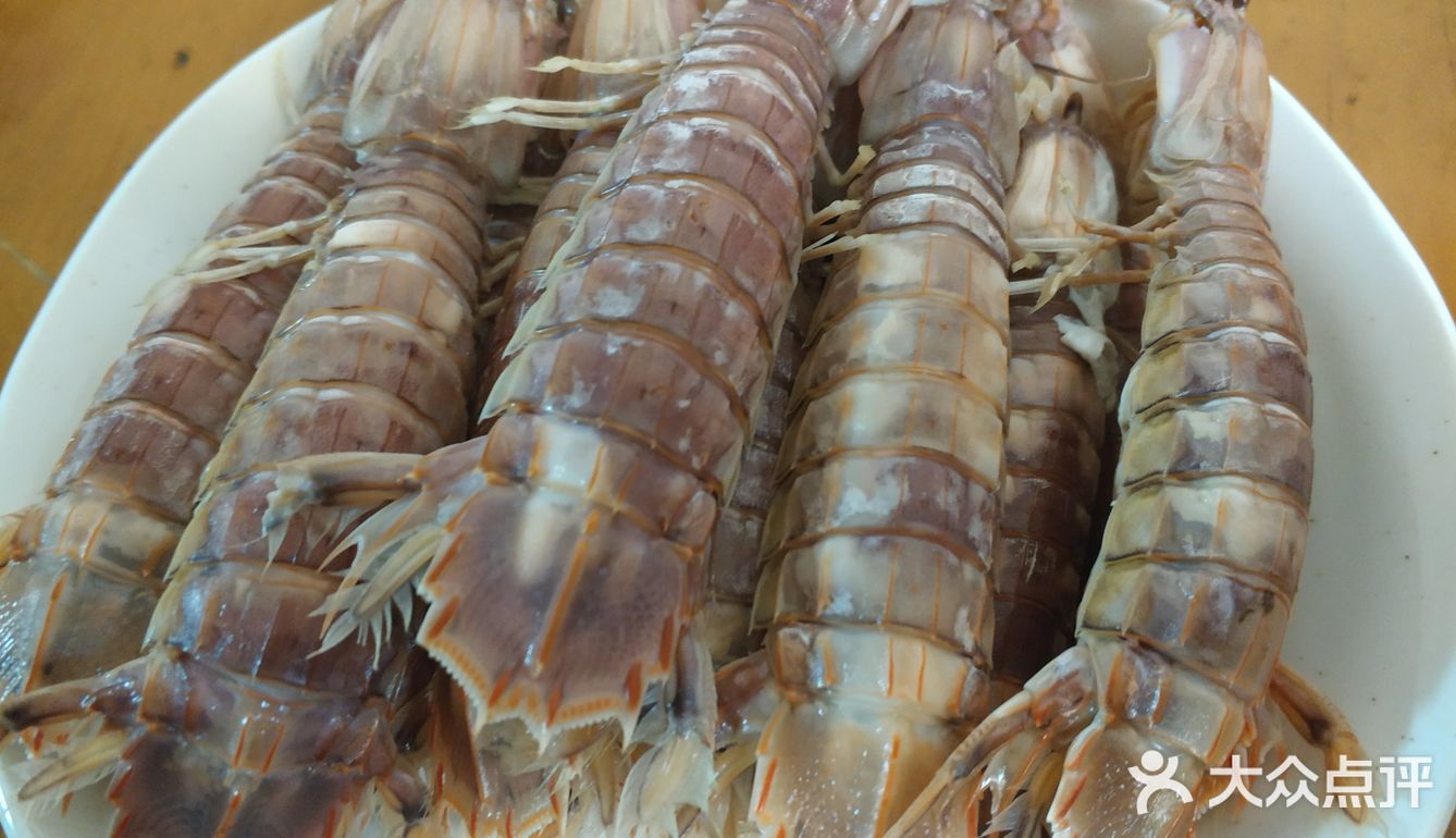 皮皮虾60多块一斤，然后就是已斤多要70块钱