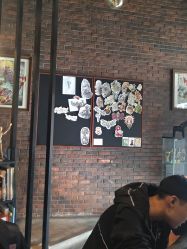 -鳌首刺青纹身 穿孔饰品店