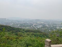 -灵岩山风景区