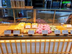 面包甜点陈列柜-木子木水日式烫面包(世界城光谷店)