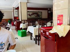 -鑫巴蜀小镇 · 水煮鱼专研店(玉桥店)