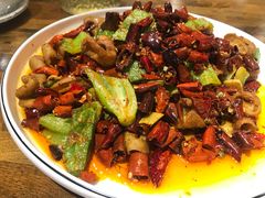 干煸肥肠-雷祖芳老妈蹄花店