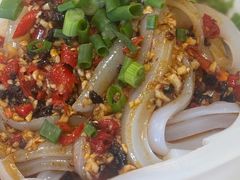 自贡凉粉-兔行天下-鸿鹤鲜锅兔(中海国际店)