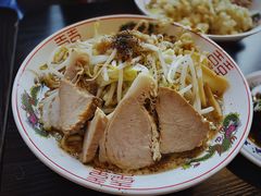 -拉面莊夢語＆中华料理八椿