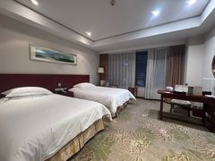 -天鹅湖大酒店