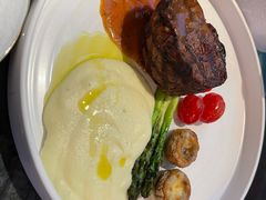 -LES ELITES 英集荟(南京西路店)