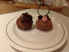 -咖啡苑自助餐厅·中国大饭店