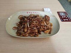 干炒叉烧河粉-百家鸡味馆(清泰店)