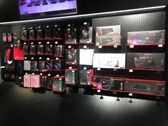 -ROG玩家国度(美罗城店)