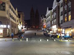 -麦当劳(中山路店)