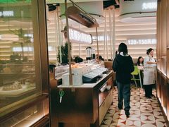 -洪氏嗨捞·广东猪肚鸡·椰子鸡火锅(西咸万象城店)