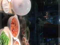 -大中华希尔顿酒店-念自助餐·嗨啤·小龙虾