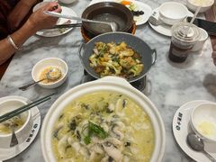 -小菜园新徽菜(宜兴八佰伴店)