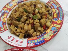 -江城燕子大排档(江汉路步行街店)