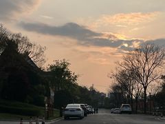 -七彩云南古滇温泉山庄