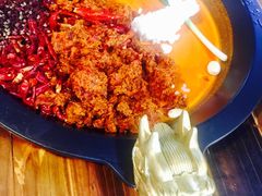 -黄潇洒老火锅(九眼桥宏济巷店)