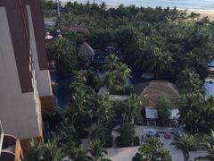 -三亚湾海居铂尔曼度假酒店