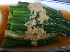 -二厨·吊桥小院·脆皮烧鸡公·本地农家菜(沿江西路店)
