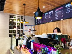 -ZING COFFEE 镜咖啡