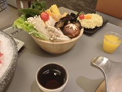 -湊湊火锅·茶憩(南京万象天地店)