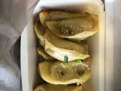 -小姜锅贴(凤凰街店)