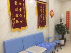 -朋朋修脚(滂江街店)