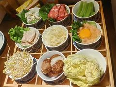 -聚汇三少·龙虾·中餐厅(莫邪路新天地店)