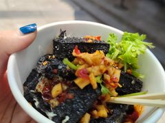 -黑色经典臭豆腐·湖南特产(太平街口店)