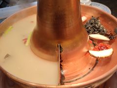 传统清汤大铜锅-清真·京华源铜锅涮肉(丰庆店)