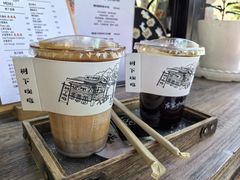 -树下咖啡(昆明老街店)