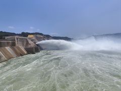 -黄河小浪底水利枢纽风景区