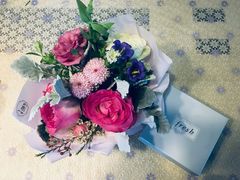 -谷莠子花艺·气球派对·绿植造景·花艺沙龙(金光华广场店)