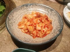 辣白菜-额尔敦牛厨师铜板烧