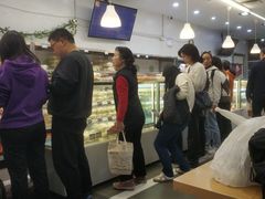-白玉兰食品(中山公园龙之梦店)
