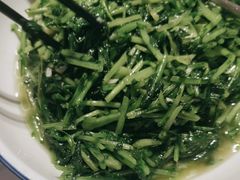 -状元人家·公园别墅衡东土菜(溪悦荟店)