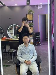 -藤野造型烫染·漂发